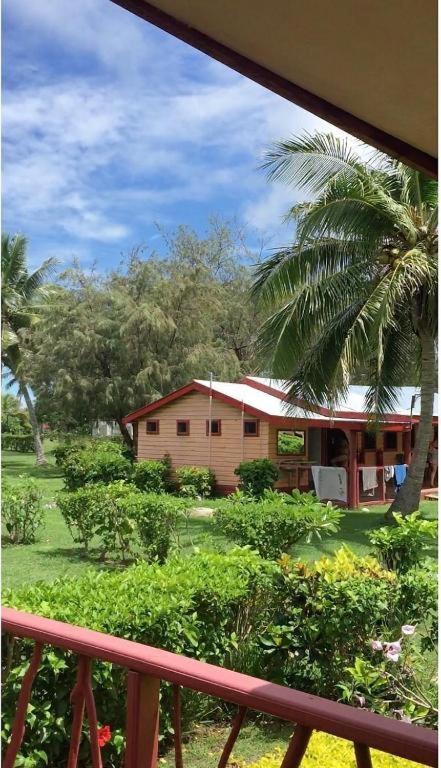 Nabua Lodge Naisisili